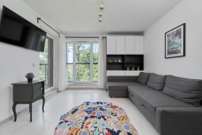 Spacious Apartment Dmowskiego by The River with Parking & Balcony by Noclegi Renters